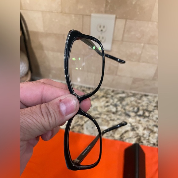Micheal Kors rx prescription glasses with case. - Picture 3 of 8